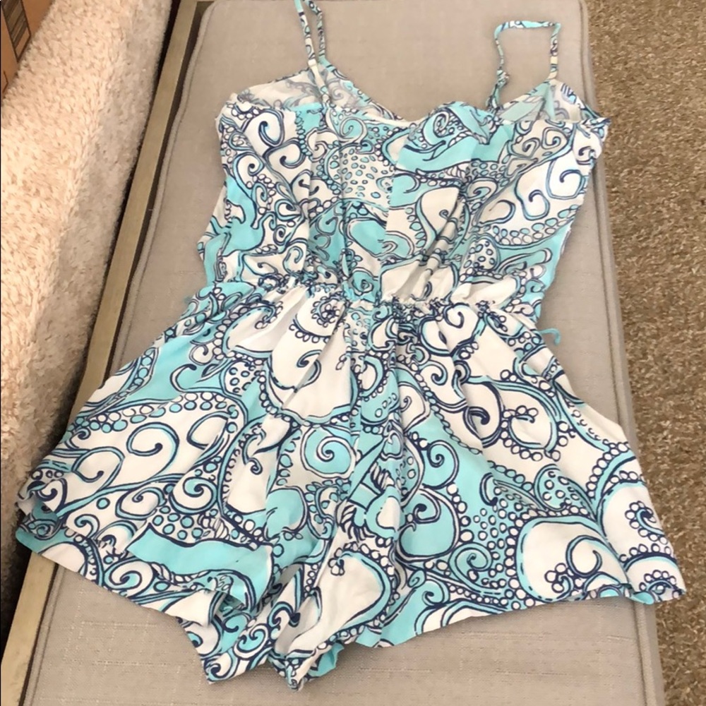 ❌SOLD❌Lilly Pulitzer Deanna Romper Small - Picture 4 of 4